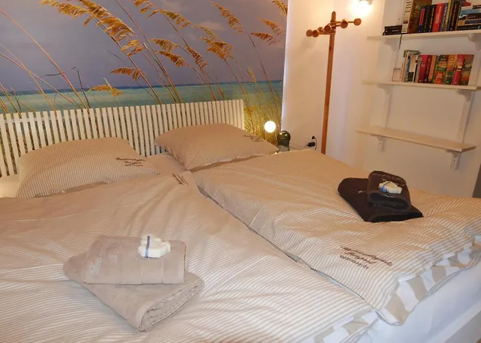 Backbordkajuete * 丹加斯特